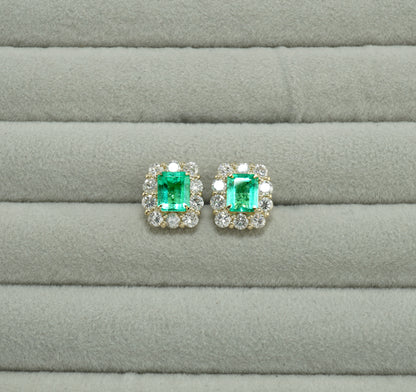 エメラルド ピアス