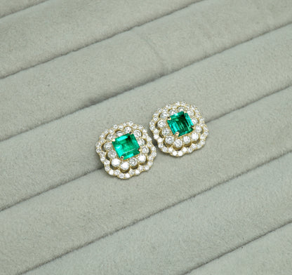 エメラルド ピアス