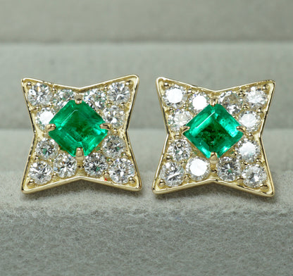 エメラルド ピアス