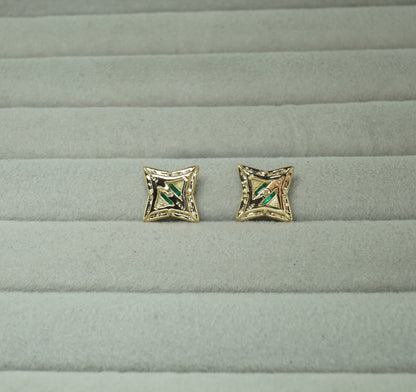 エメラルド ピアス