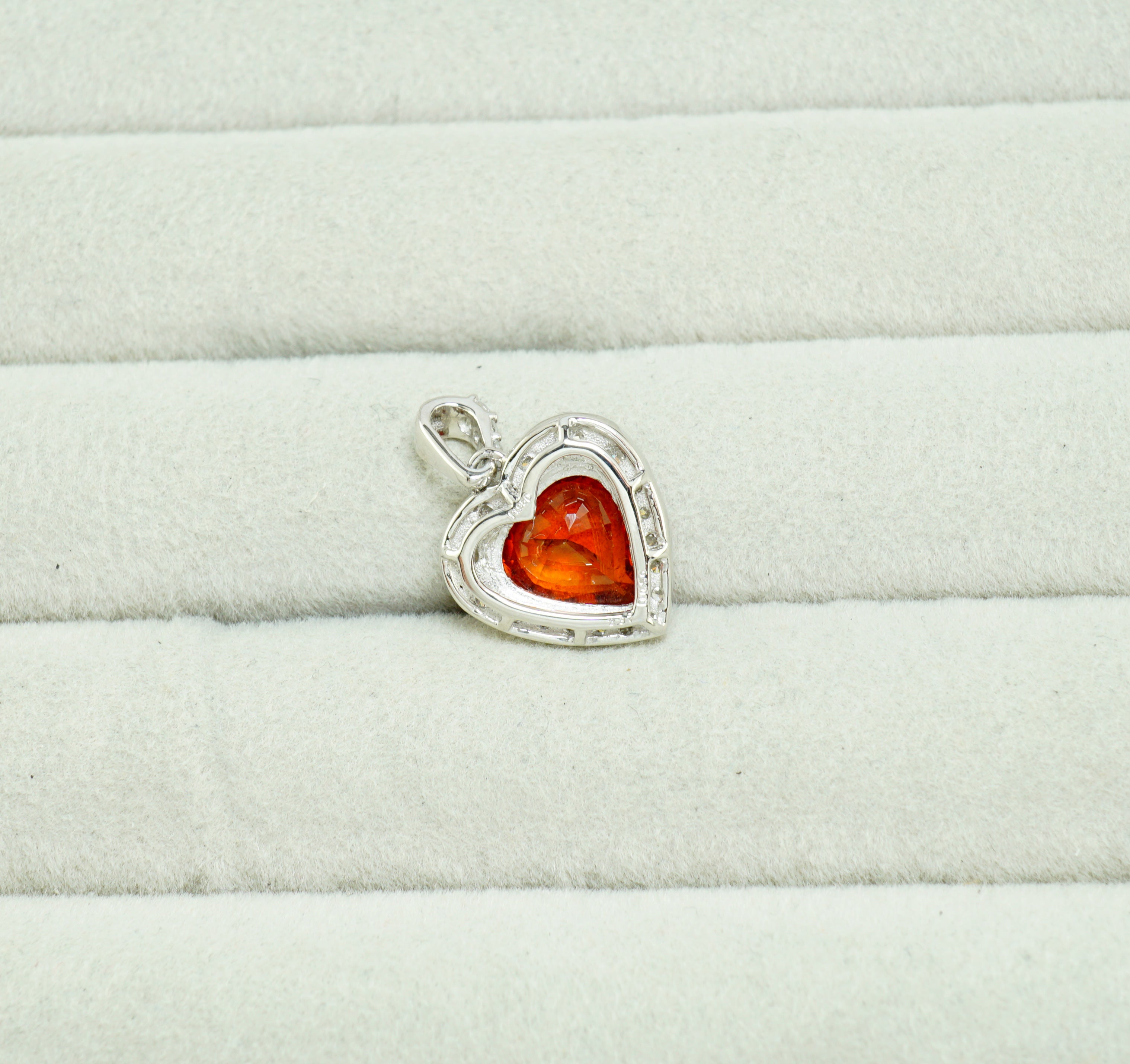 スペサルティンガーネット ペンダントトップ – Liberi jewelry
