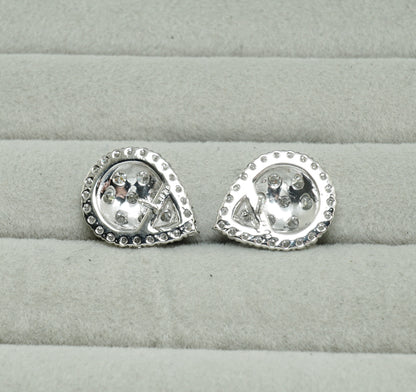 ダイヤモンド ピアス